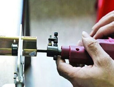 瓦房店24小时上门开锁公司